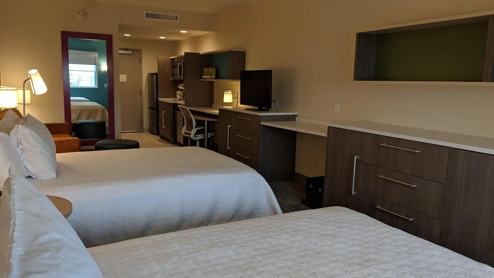 Hotel Home2 By Hilton Ocean Bayside 3*