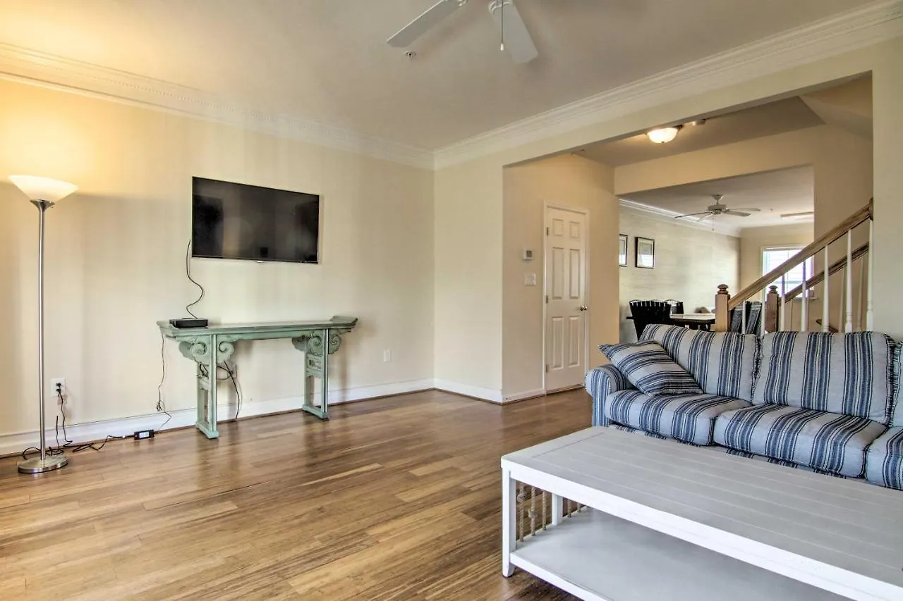 Resort-style Ocean Townhome With Access! Ferienhaus Ocean Stadt