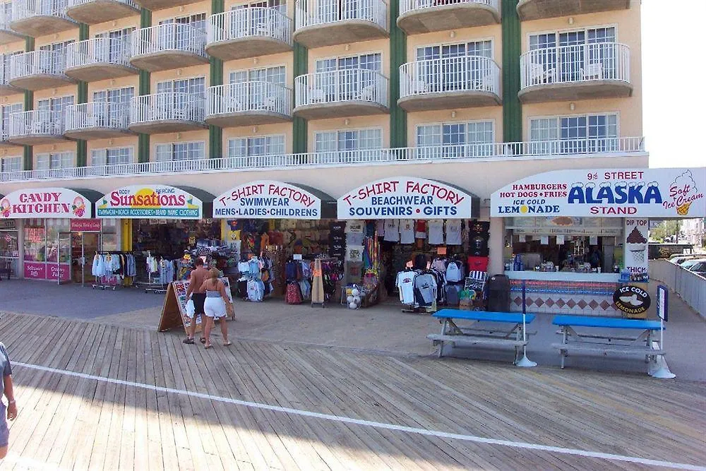 Hotel Paradise Plaza 3*