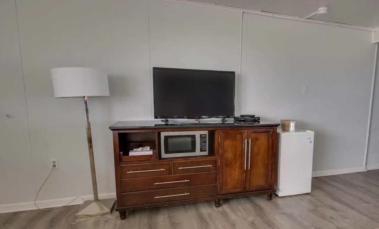 Rideau Oceanfront 2*
