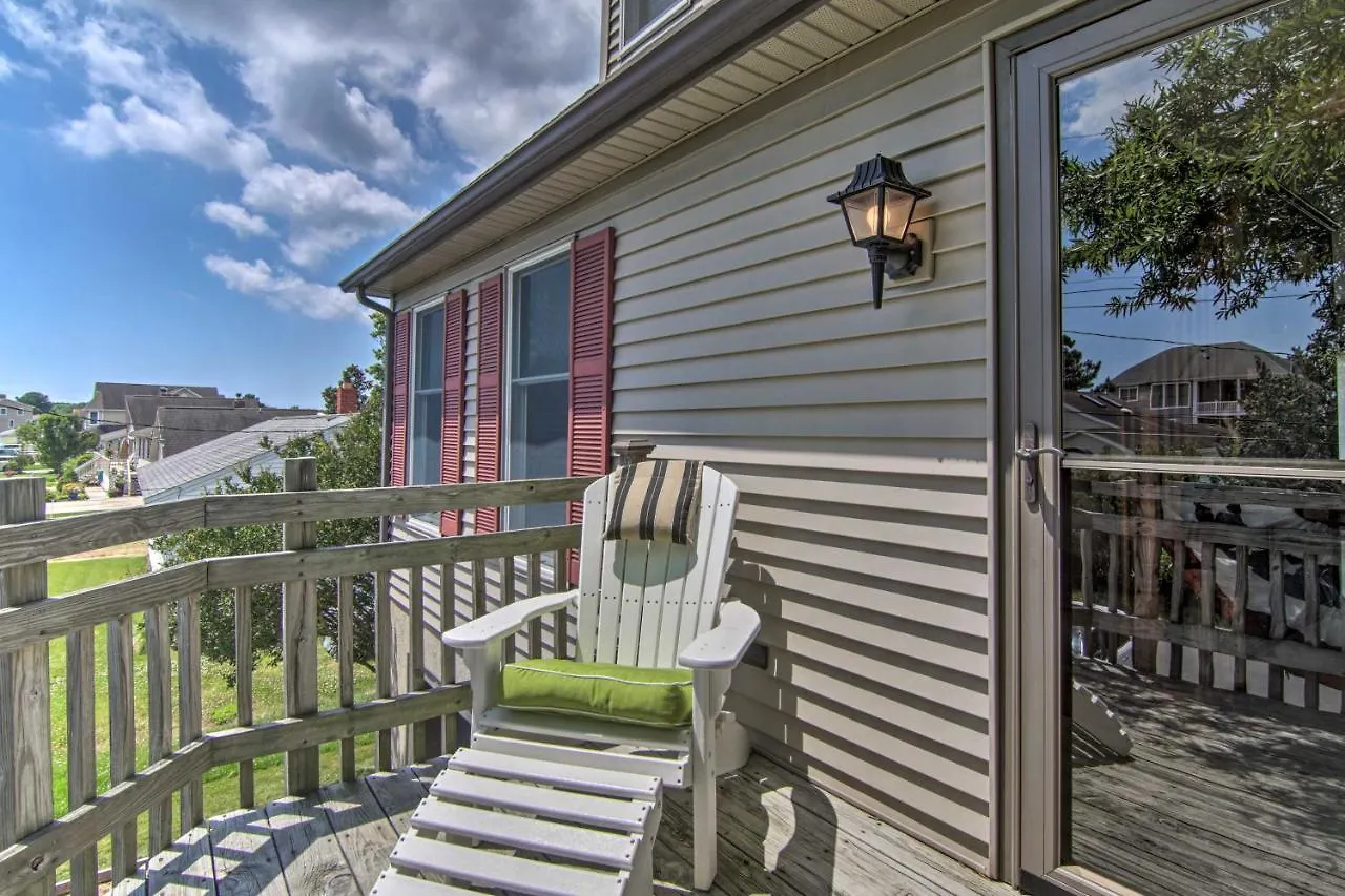 別荘 Canal-front Ocean Getaway With Deck And Dock! *