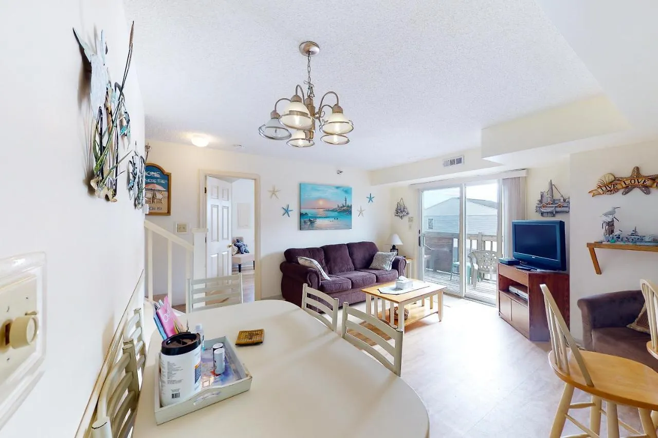 Surfcrest 201 Apartment