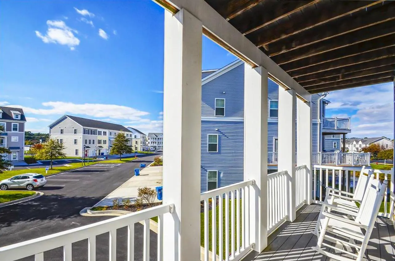 13009 Bowline Ln 1 Holiday home *