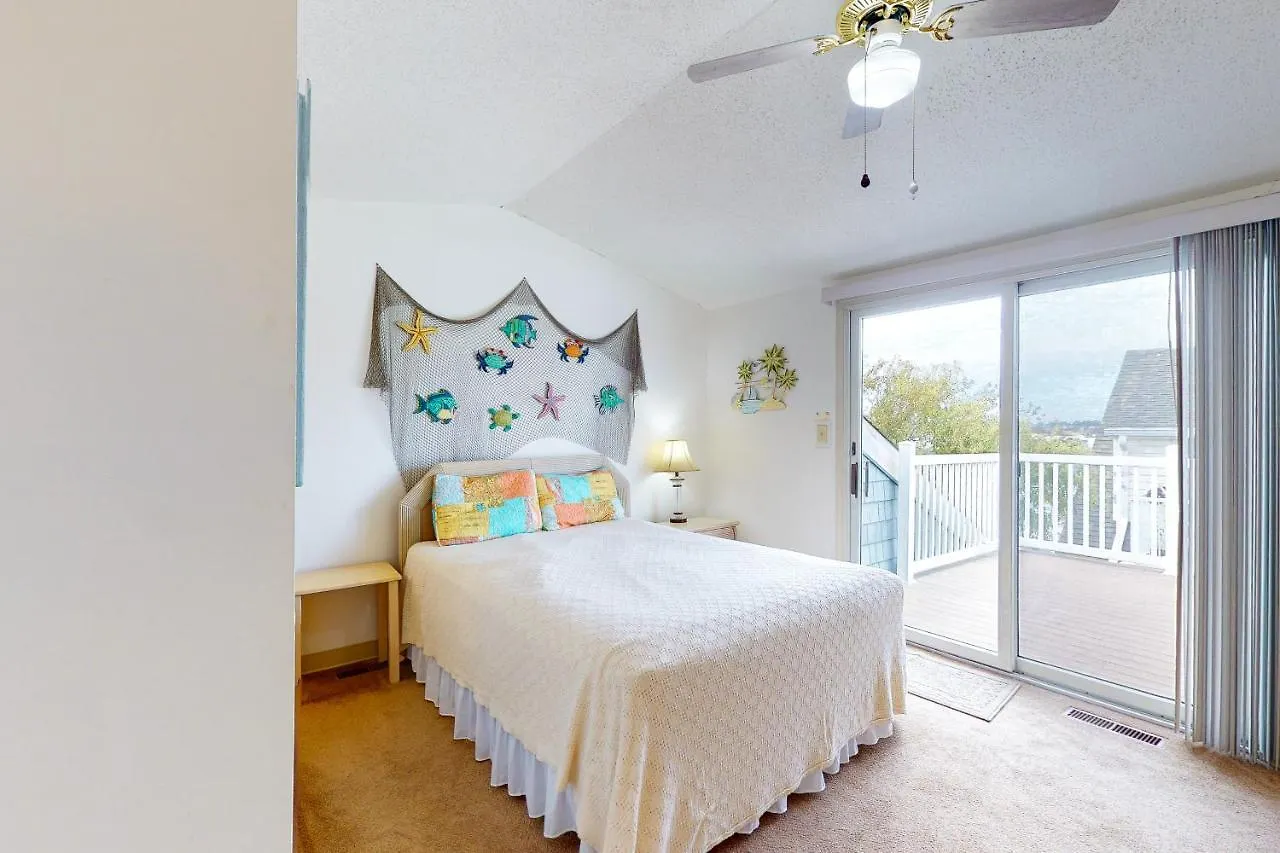 Surfcrest 201 Apartment