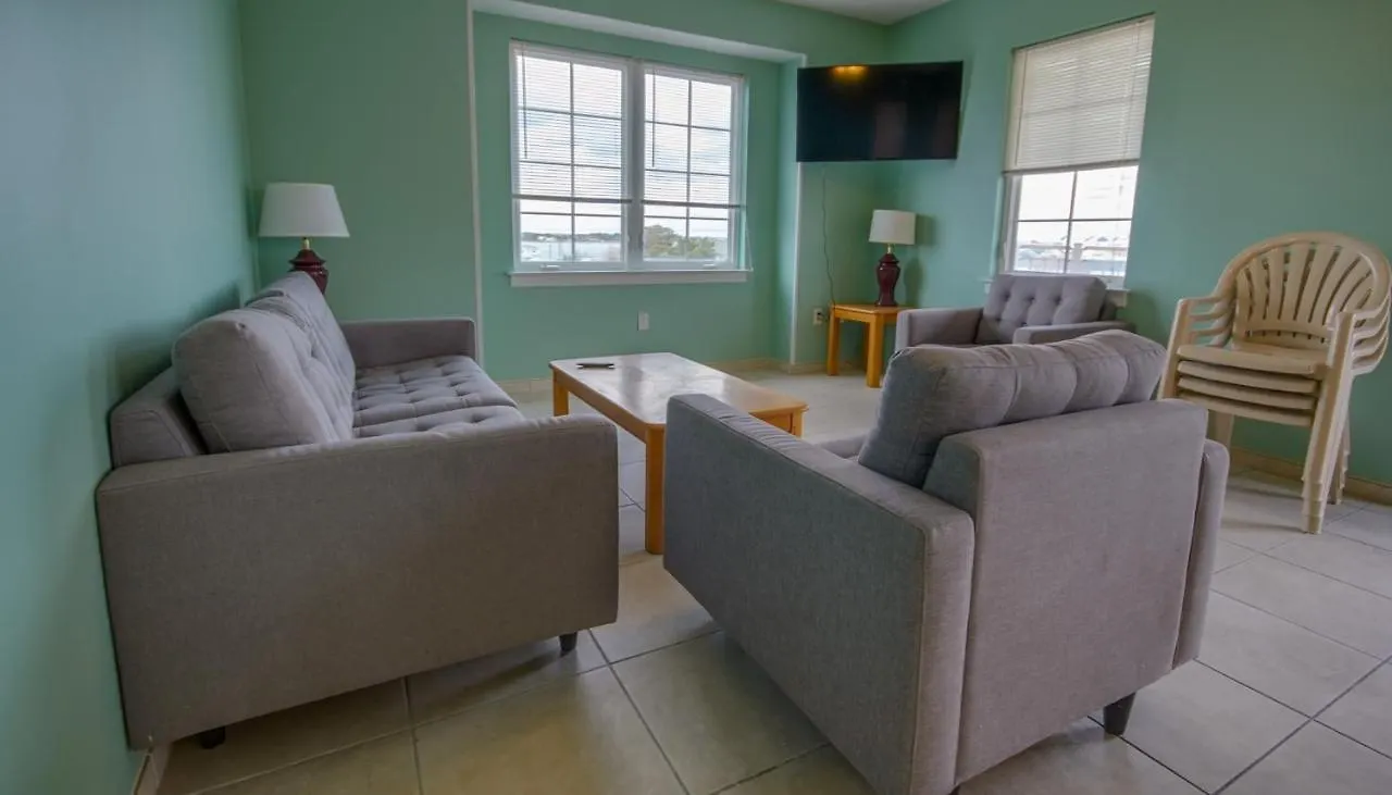 Americana Princess Suites/condos