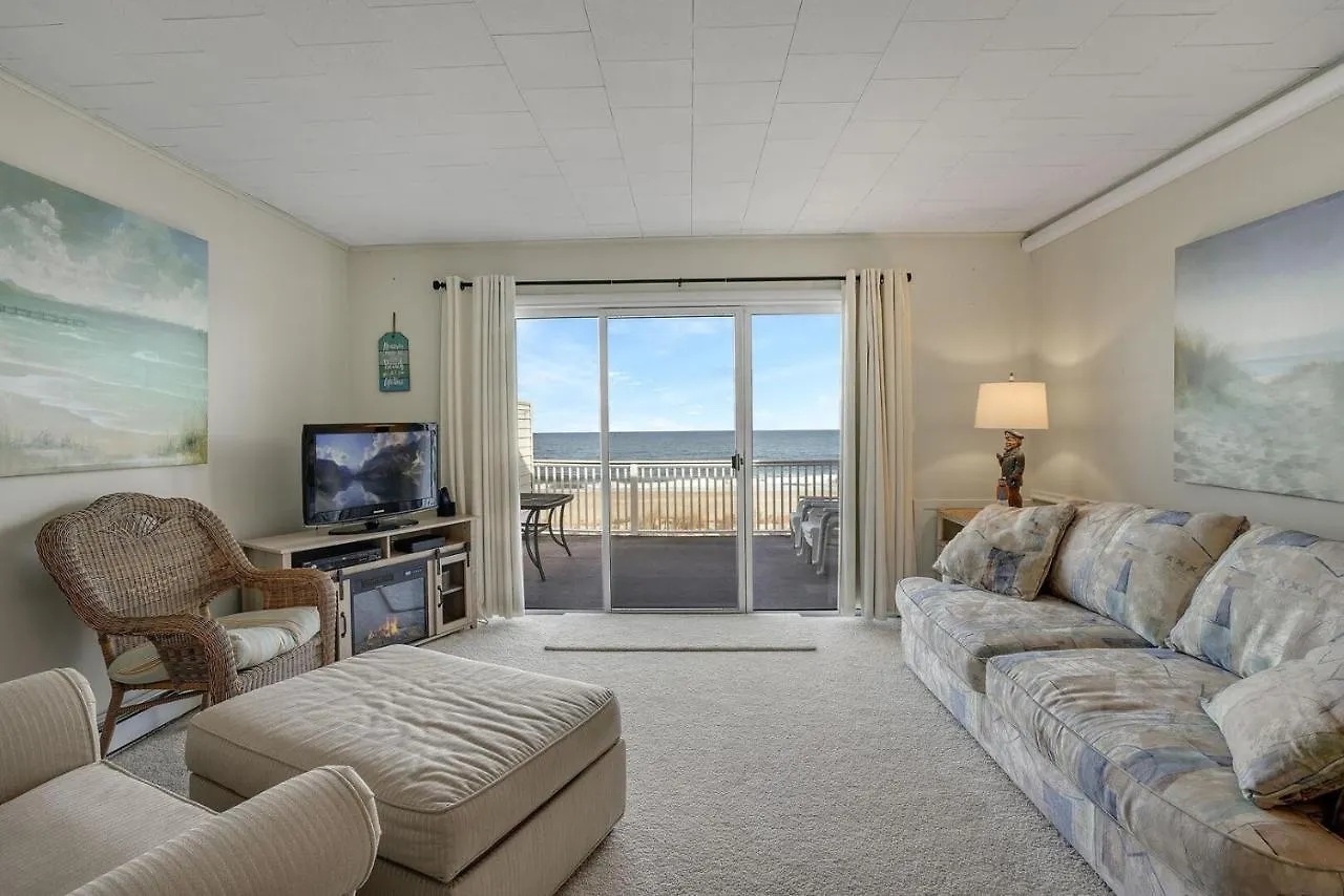 Beachcrest 17 Apartment