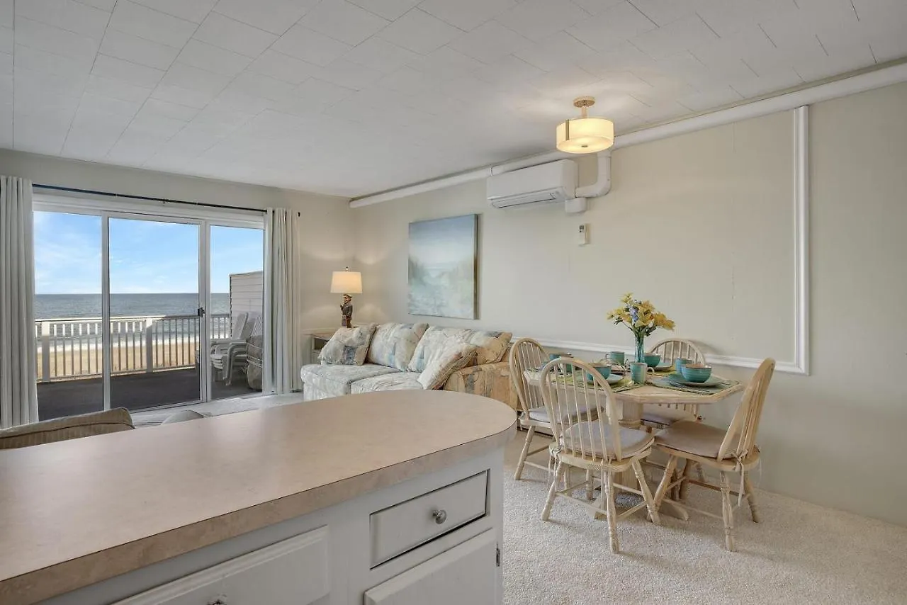 Beachcrest 17