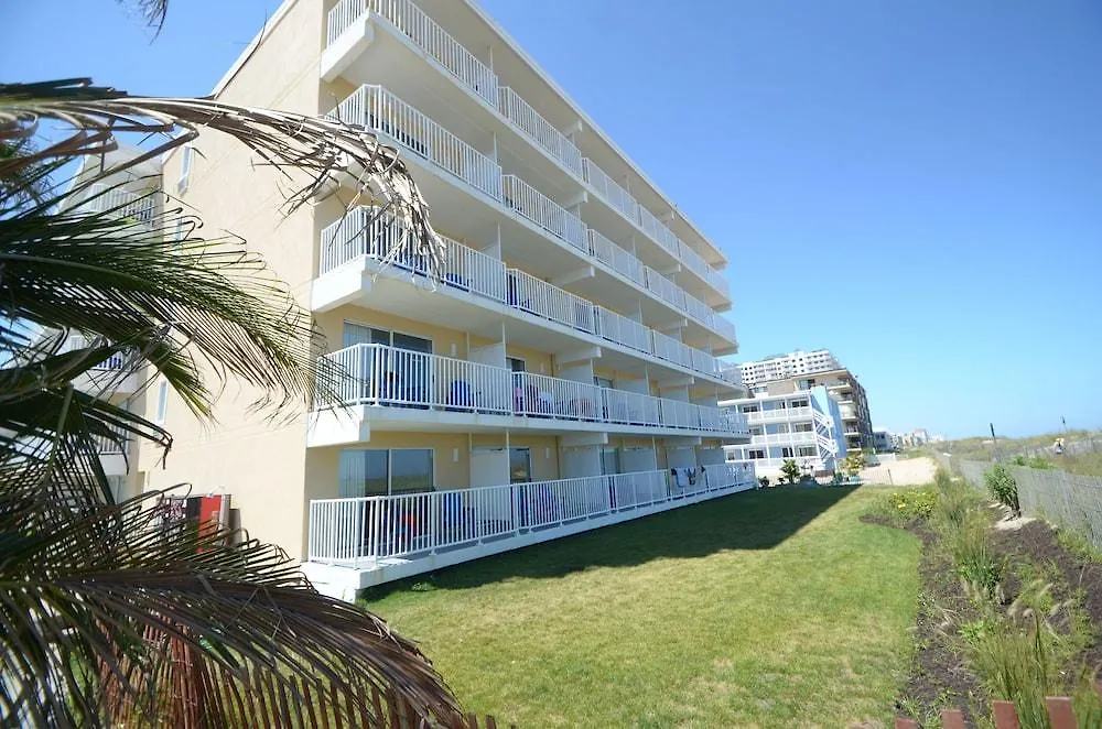 Hotel Sealoft Oceanfront 2*
