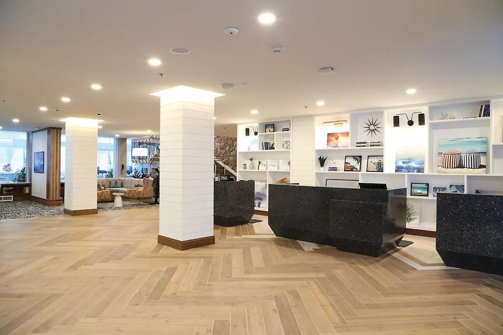 Doubletree By Hilton Ocean Oceanfront מלון