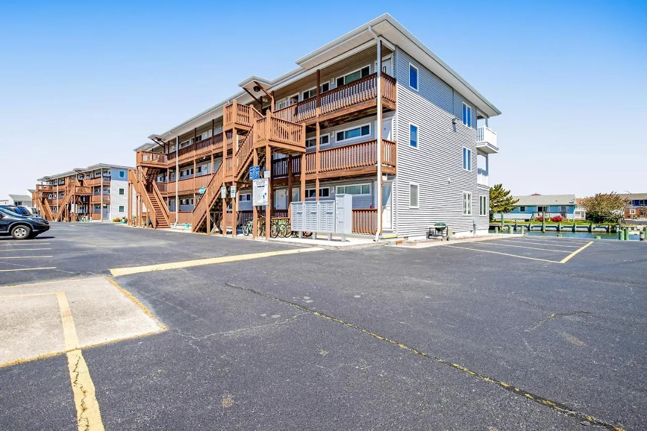 Διαμέρισμα Boho Bayshore 42 *