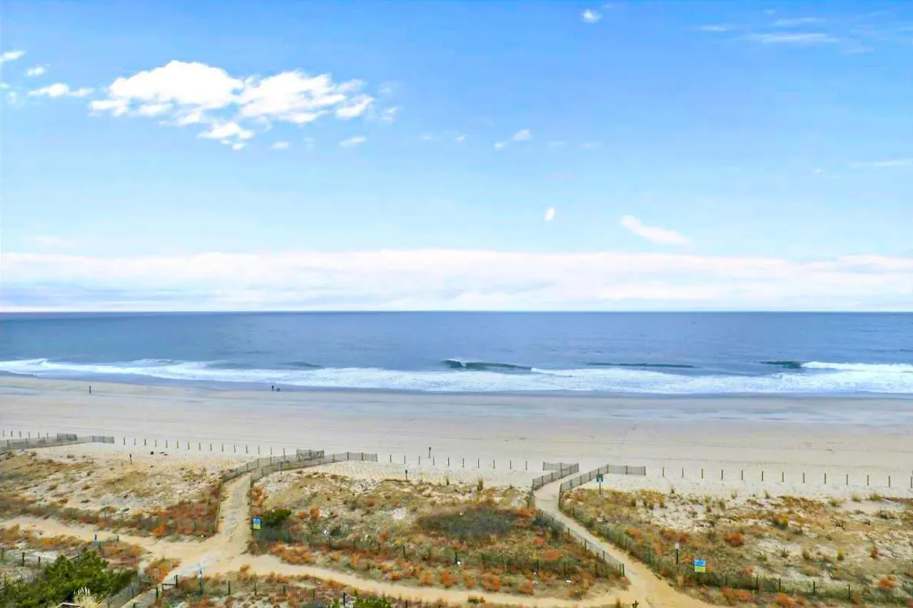 Pyramid Iv Ocean City