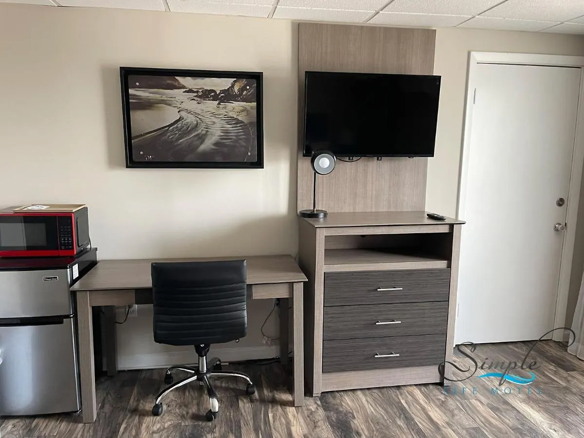 Simple Life Hotel