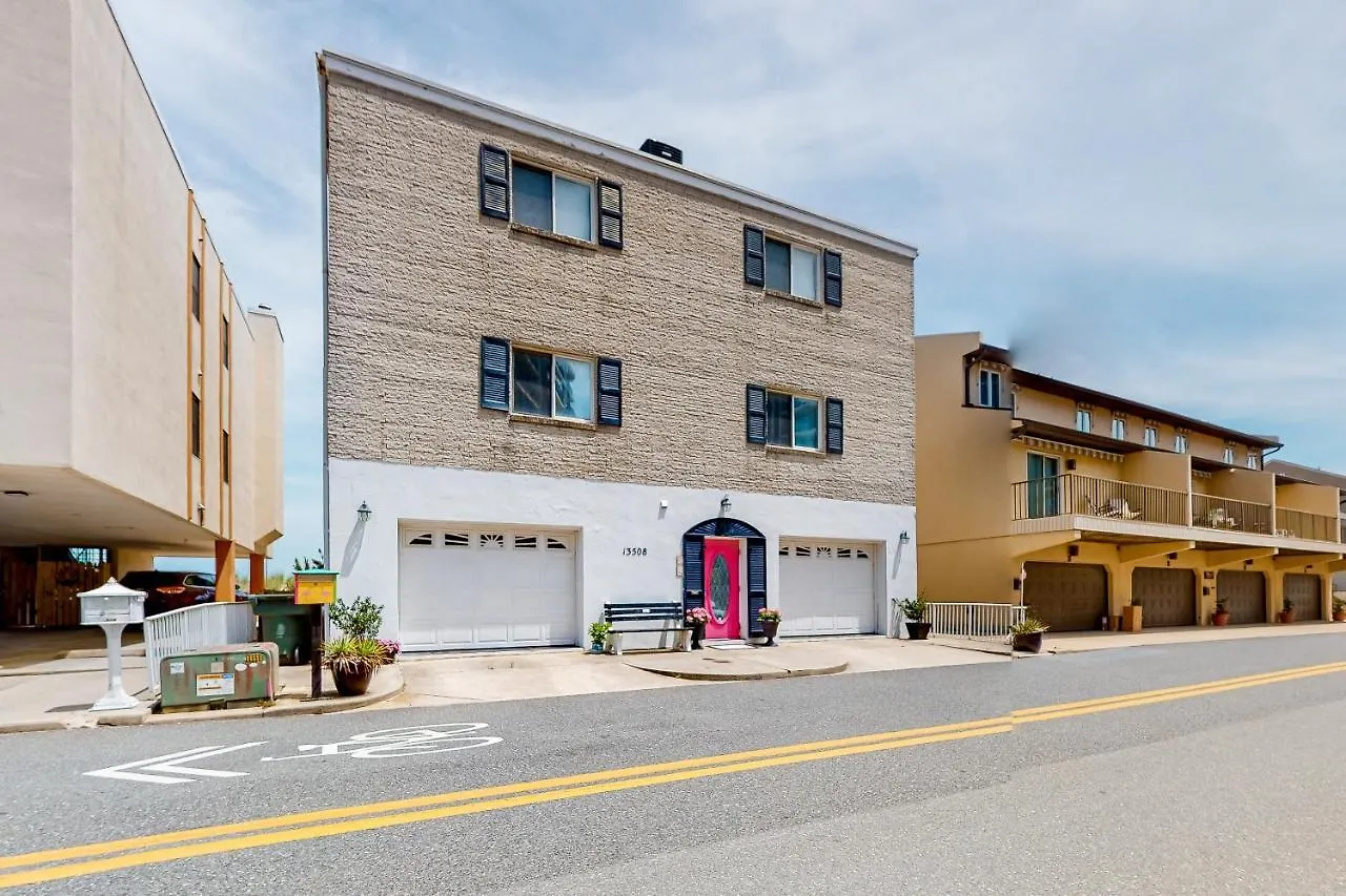 Wight Street - Unit 2 Apartment *