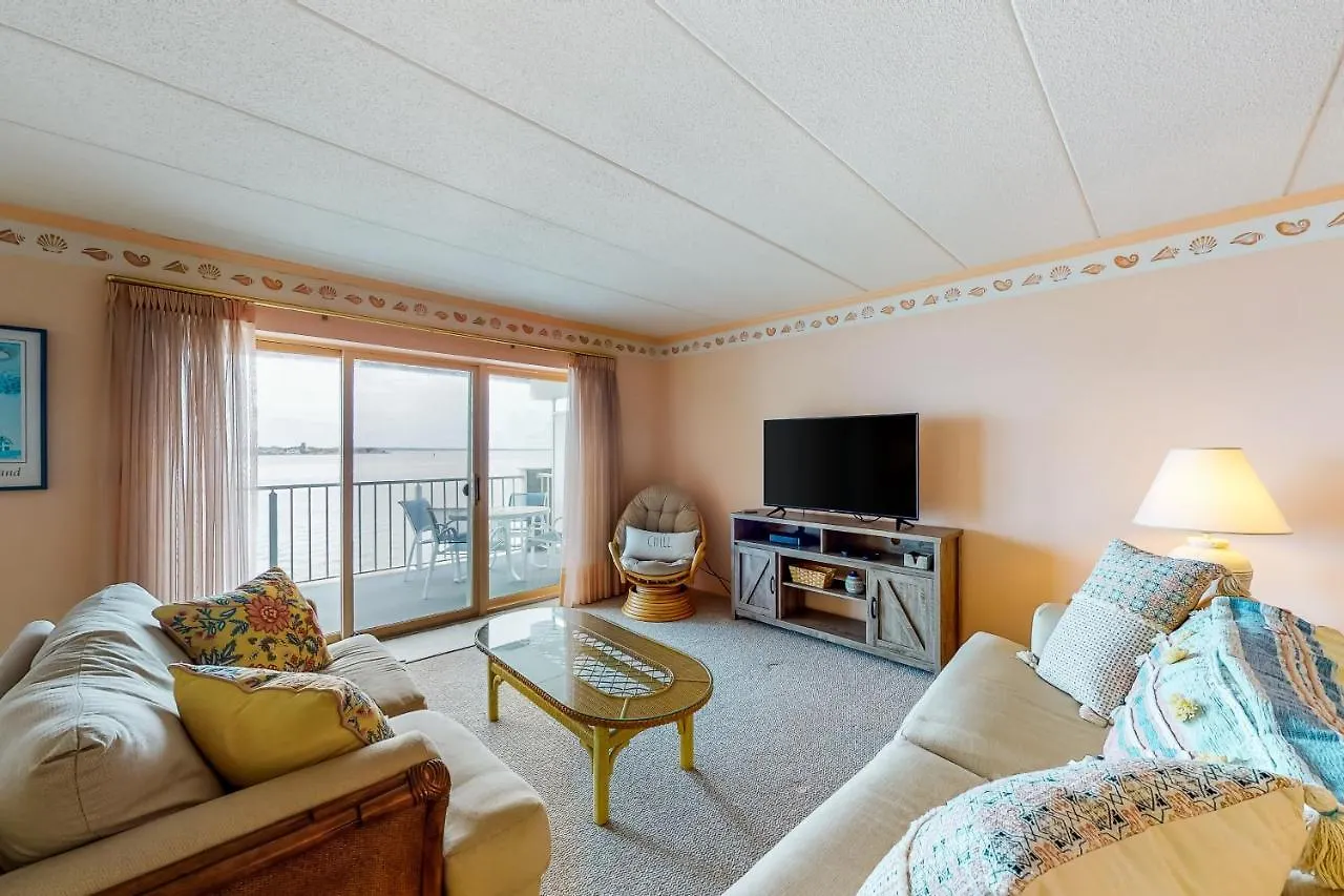 Harbour Island 206l Apartment