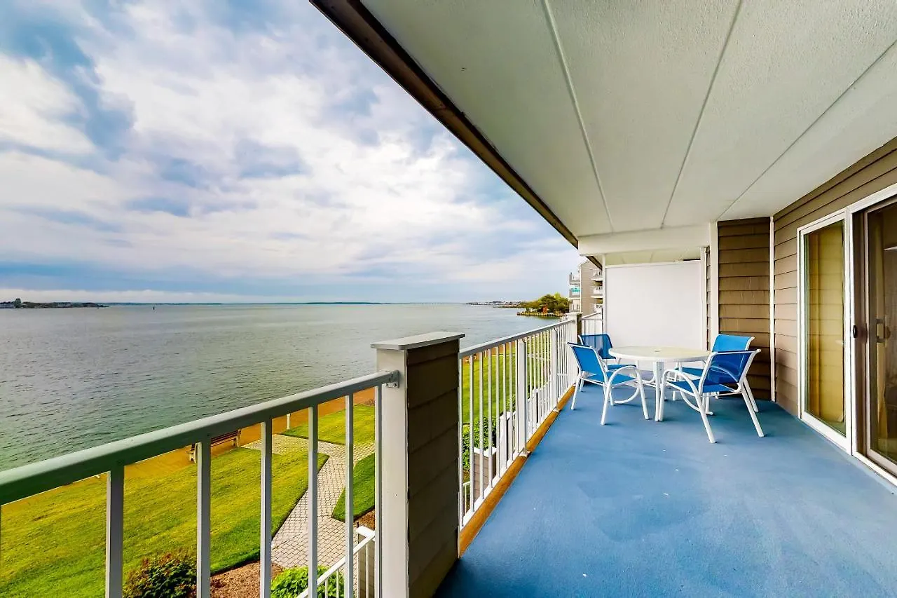 Harbour Island 206l