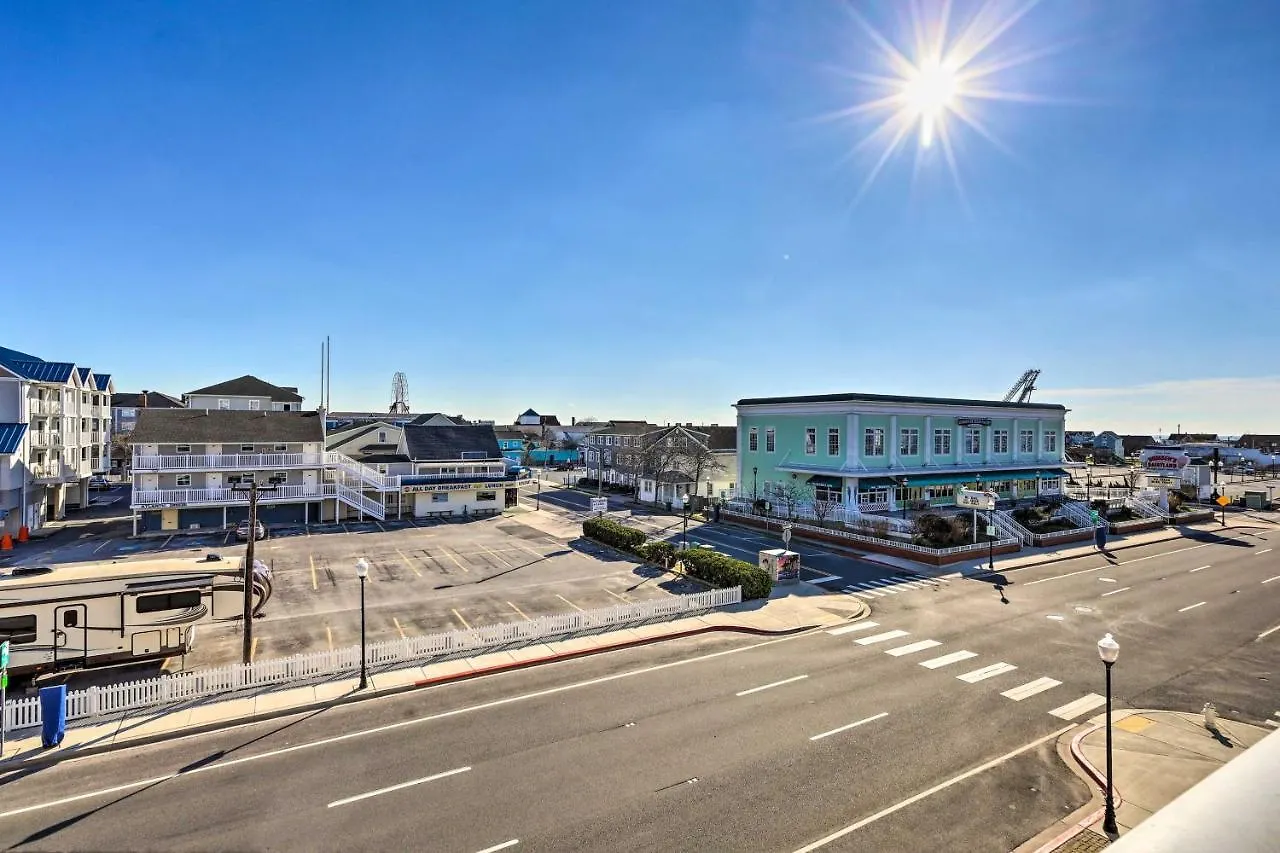 Apartment Downtown Ocean Balcony With Inlet View *