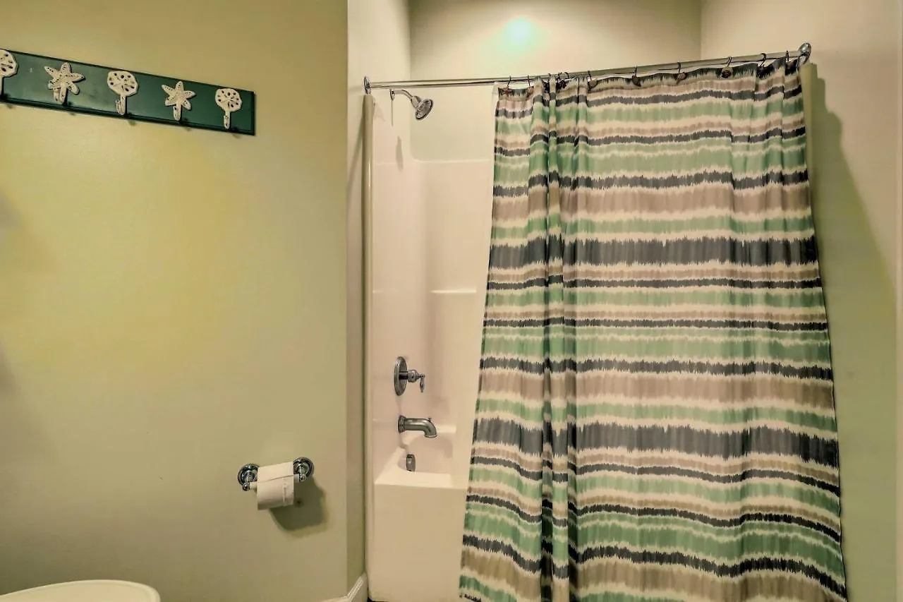 Apartment Downtown Ocean Balcony With Inlet View *