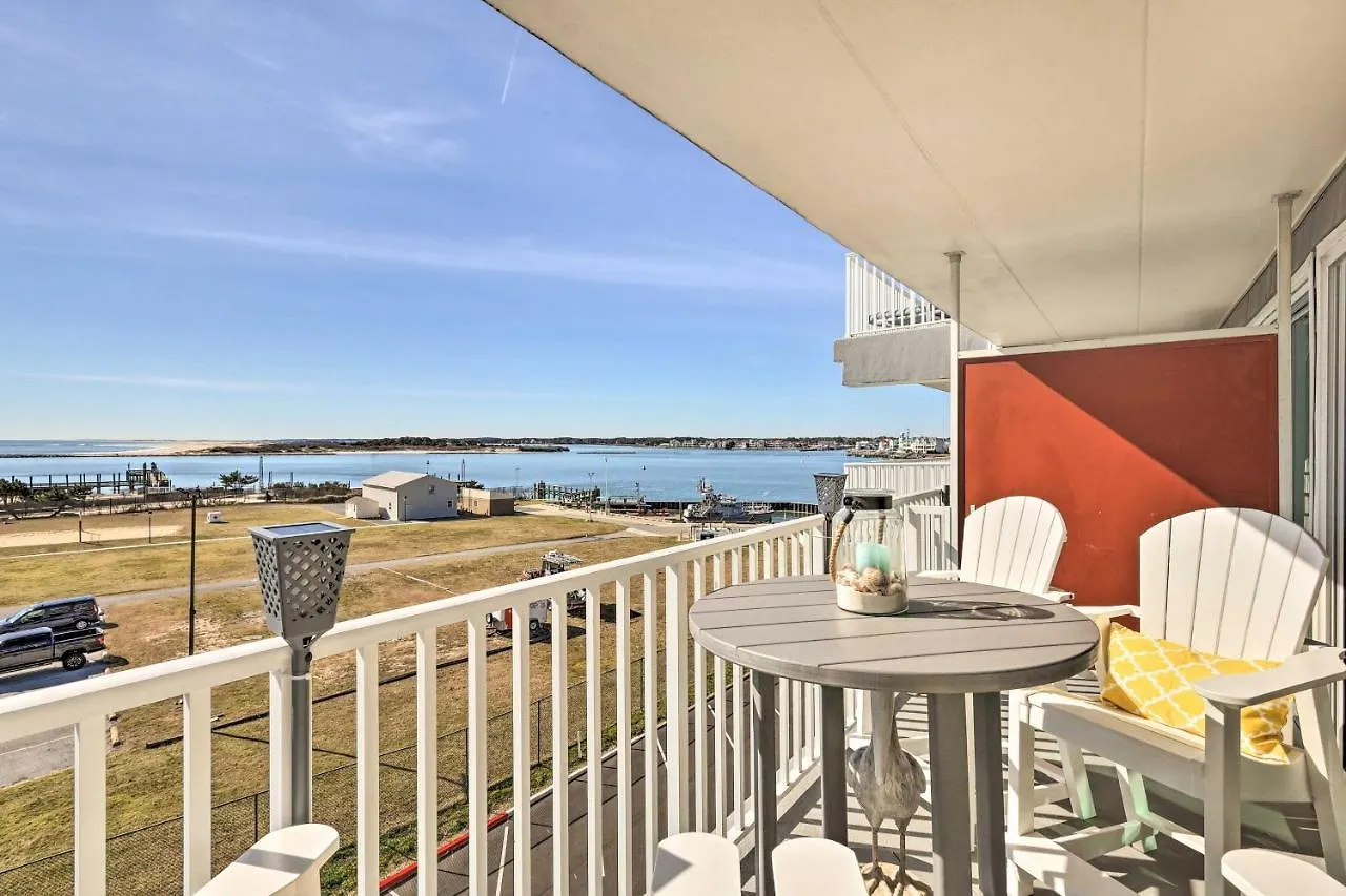 End-unit Ocean With Panoramic Views! *
