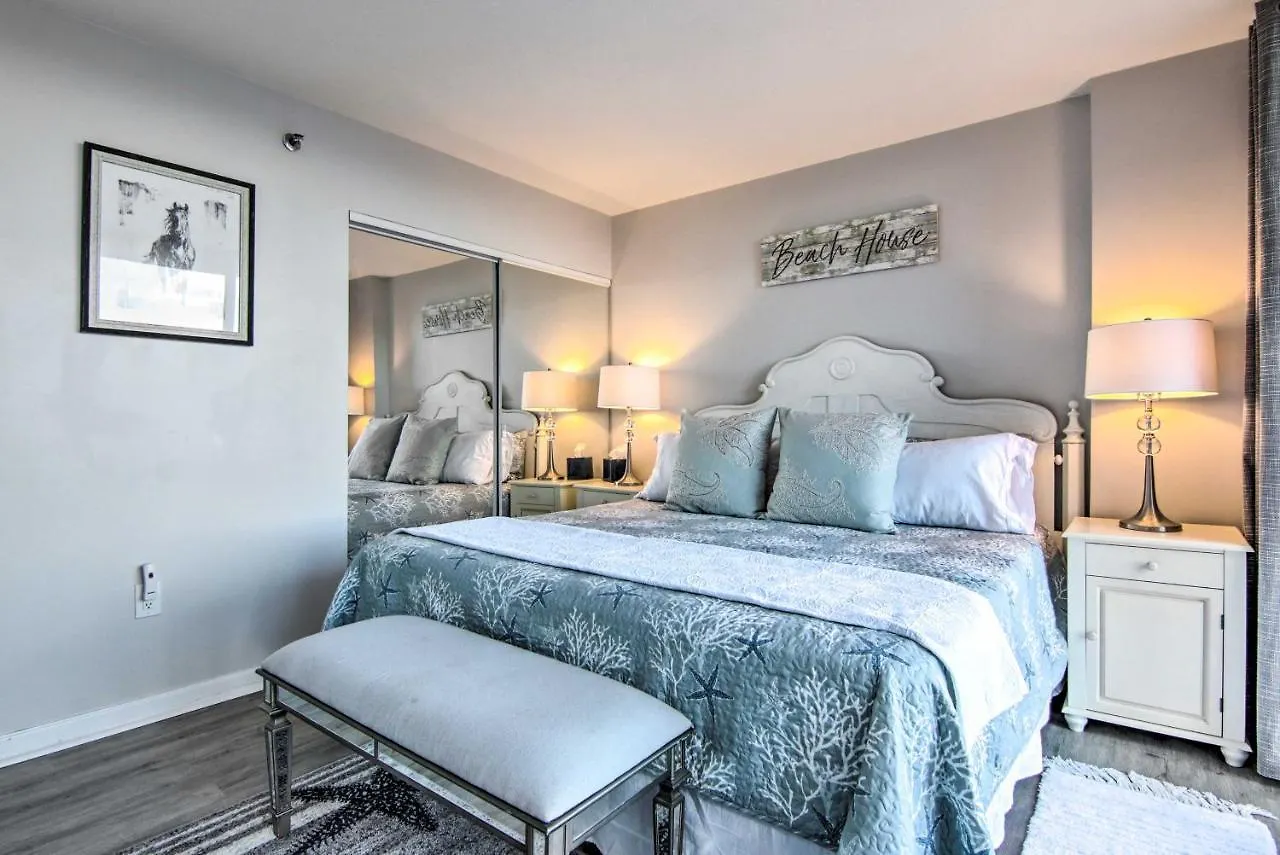 Apartment Beachfront Ocean With Indoor Pool And Views *