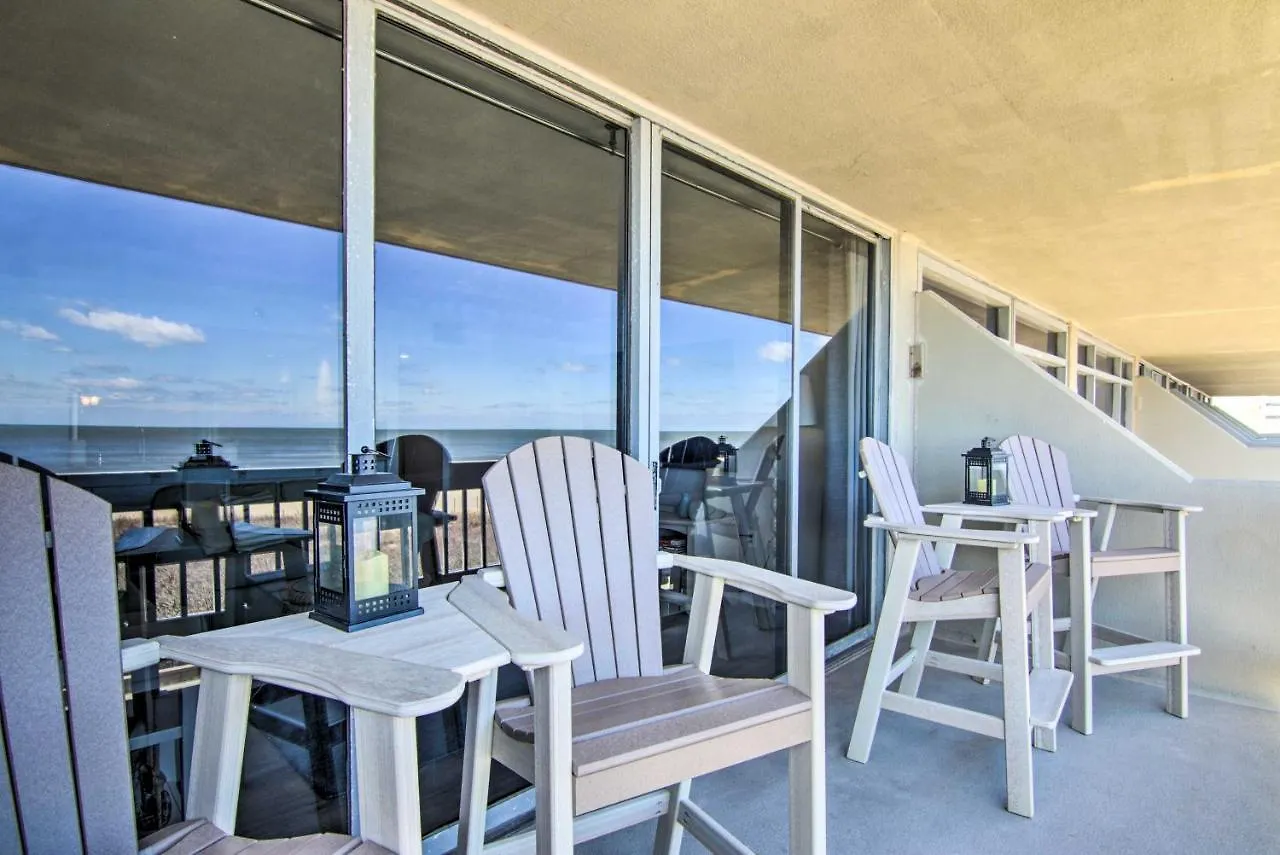 Beachfront Ocean With Indoor Pool And Views Apartment *