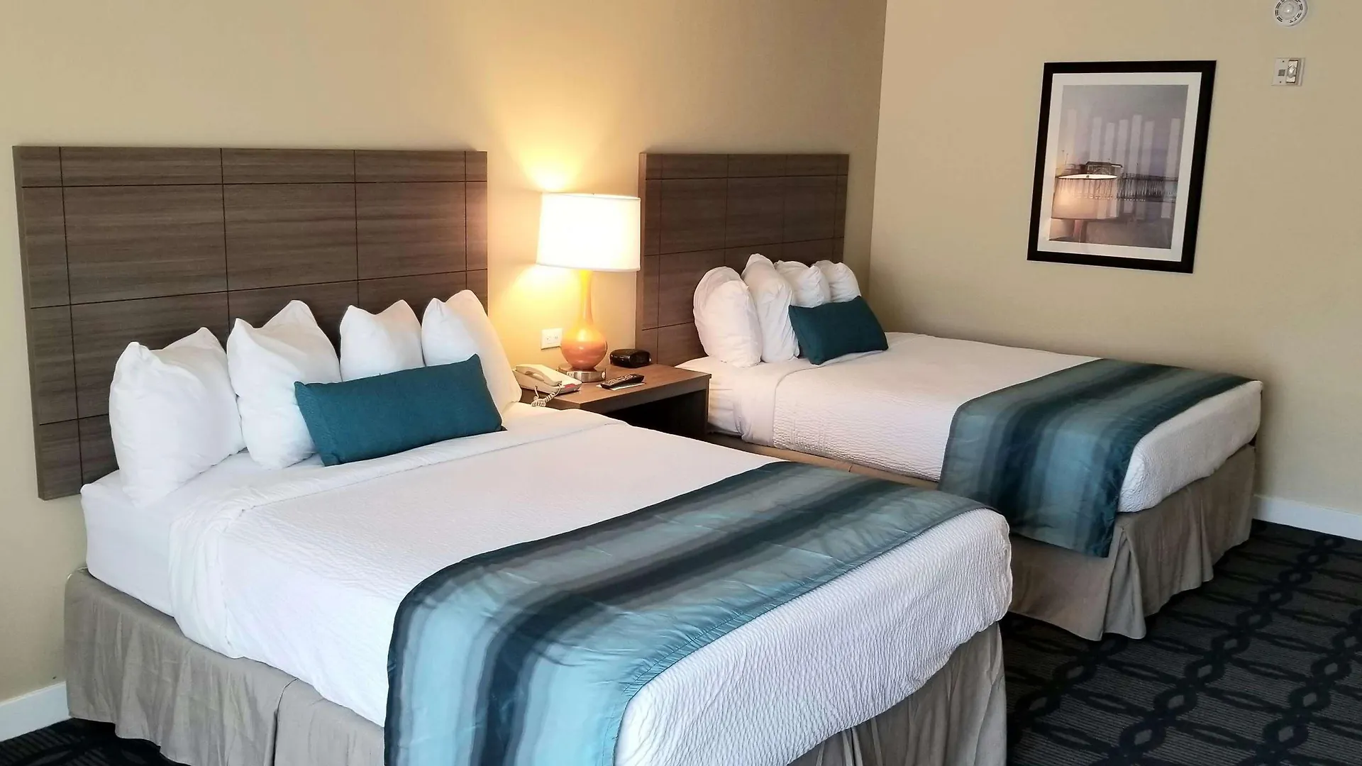 Sea Bay 3*