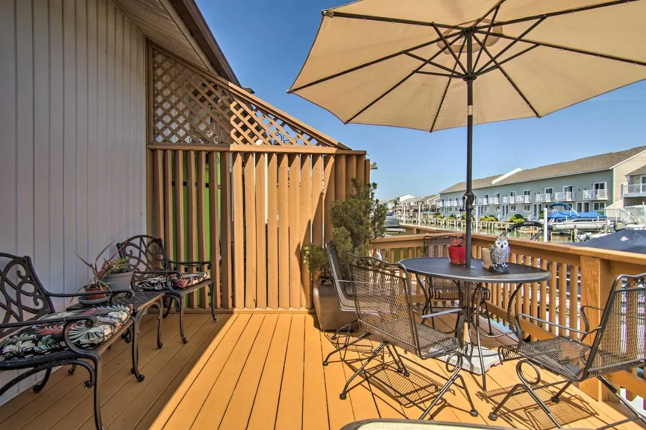 Airy Ocean On Canal Front With Deck! Ocean City