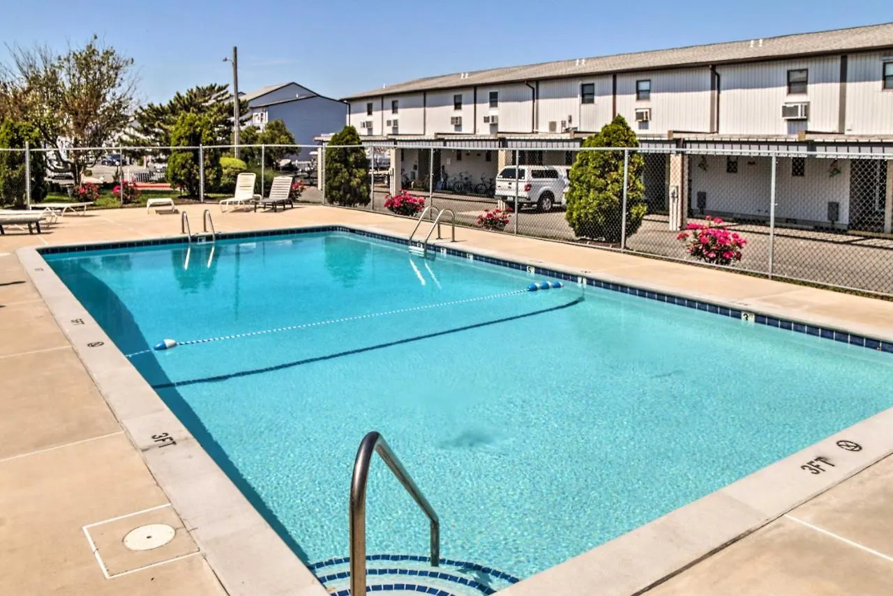 Airy Ocean On Canal Front With Deck! * Ocean City