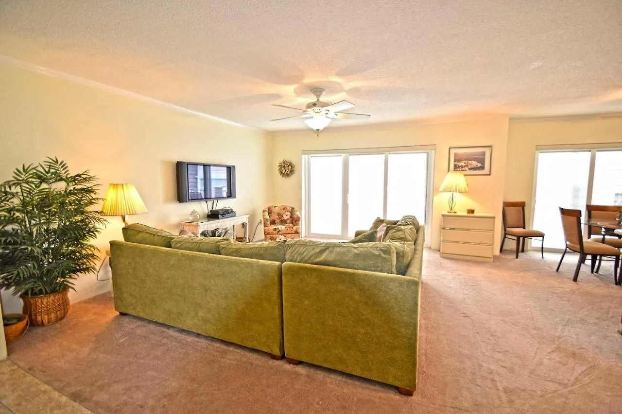 Harbour Island 403m * Ocean City