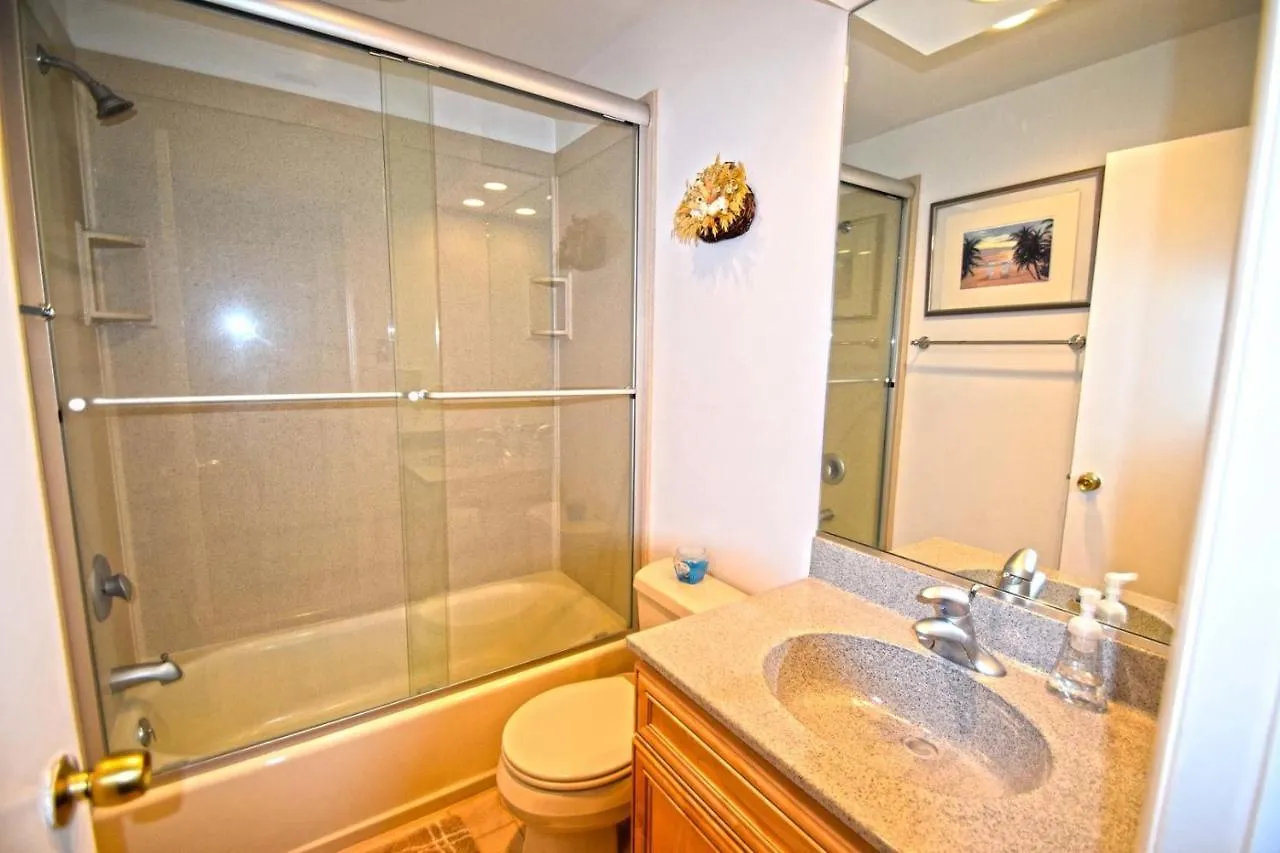 Apartment Harbour Island 403m