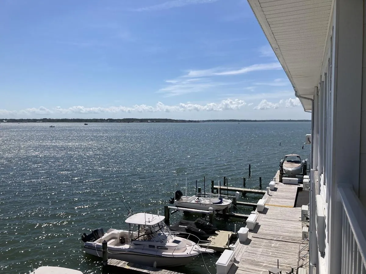 Marina 23 On The Bay Apartmán