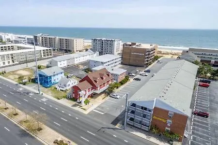 דירה Sunny Getaway A1 Ocean Block Walk To