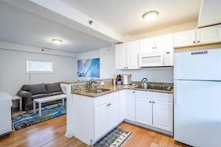 דירה Sunny Getaway A1 Ocean Block Walk To