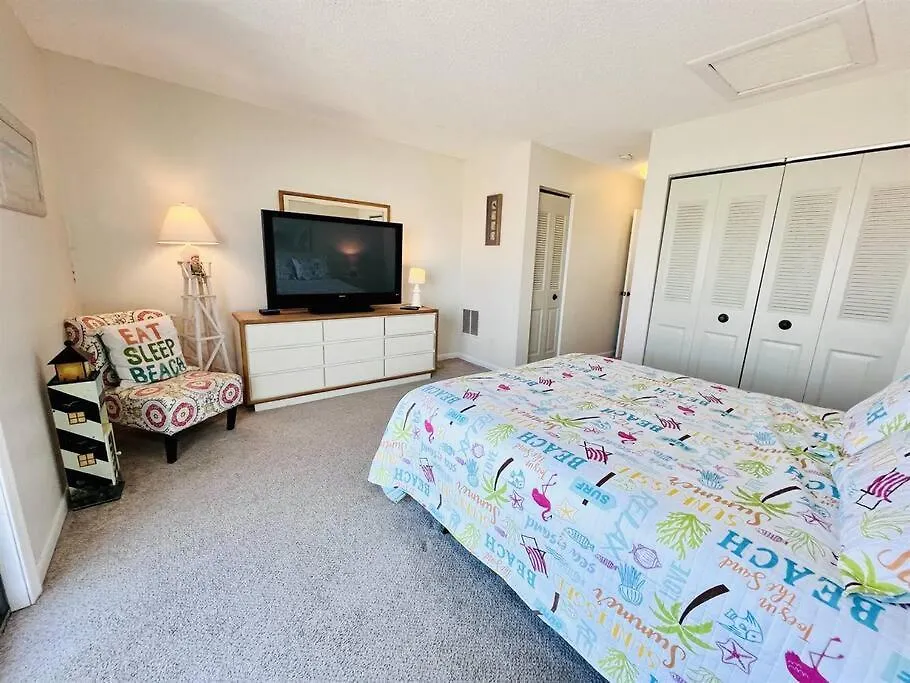 Canal Front With Swimming Pool And Grill * Ocean City
