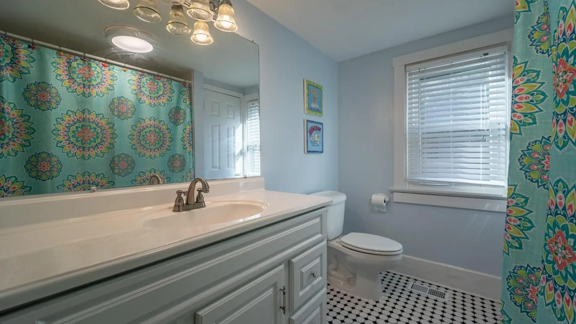 Apartment Ocean Block 7-11 Unit 1 *