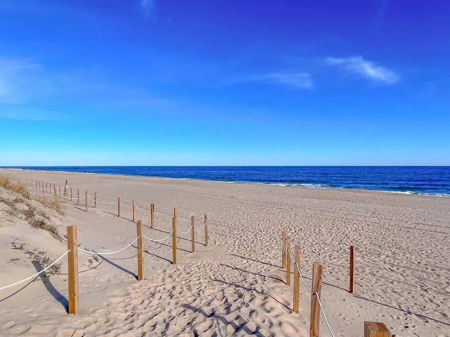 Ocean Views And Just Steps To The Beach! 펜션 *