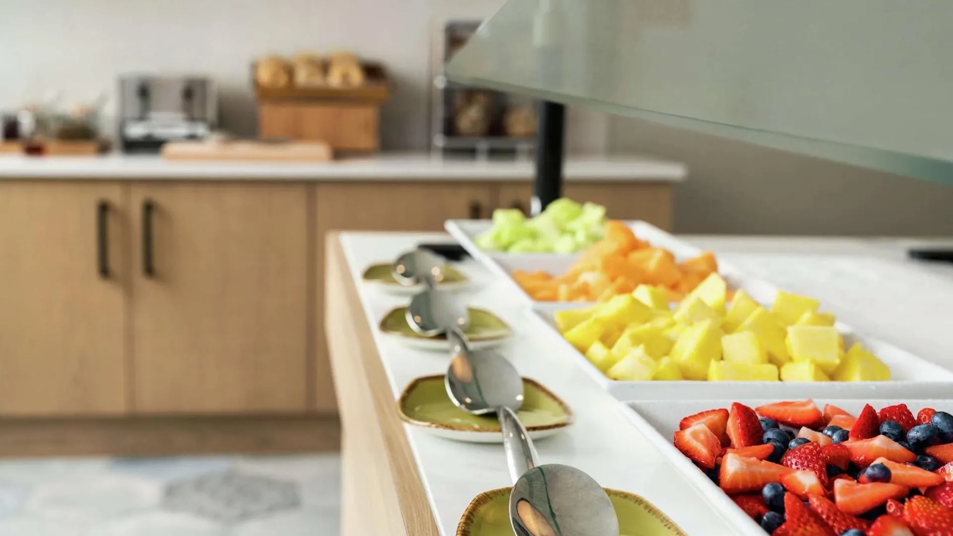 Doubletree By Hilton Ocean Oceanfront מלון אושן סיטי