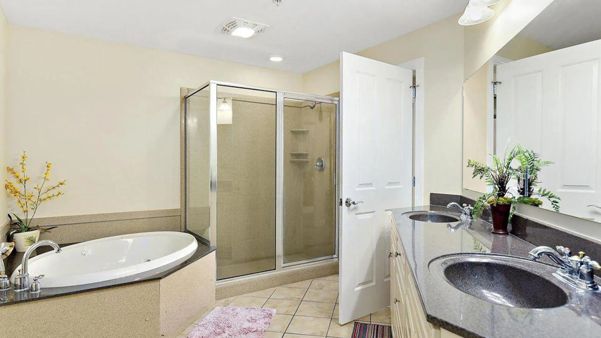 דירה Belmont Towers 410 אושן סיטי