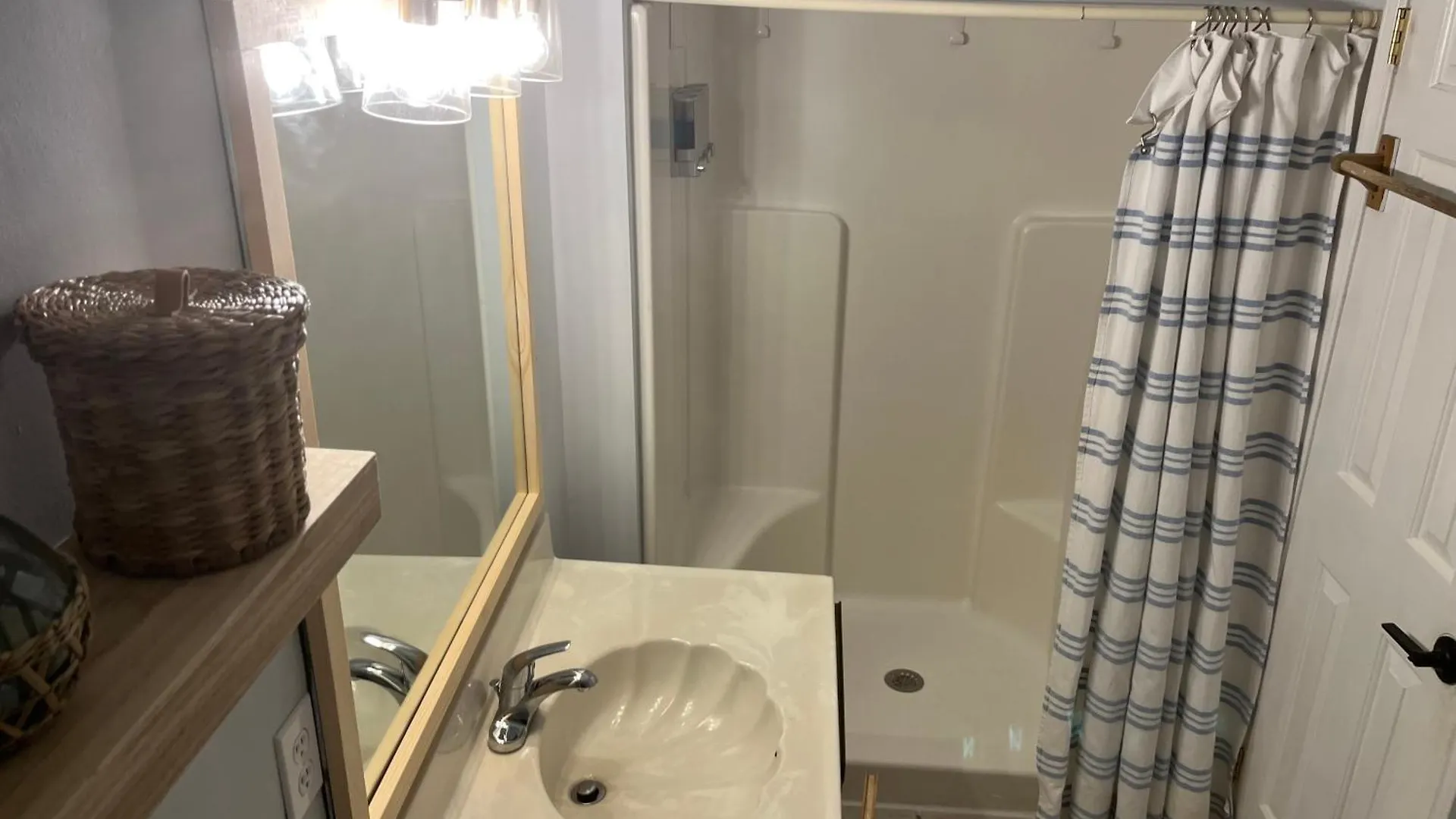 Ξενοδοχείο με διαμερίσματα Ocean City, Md Waterfront