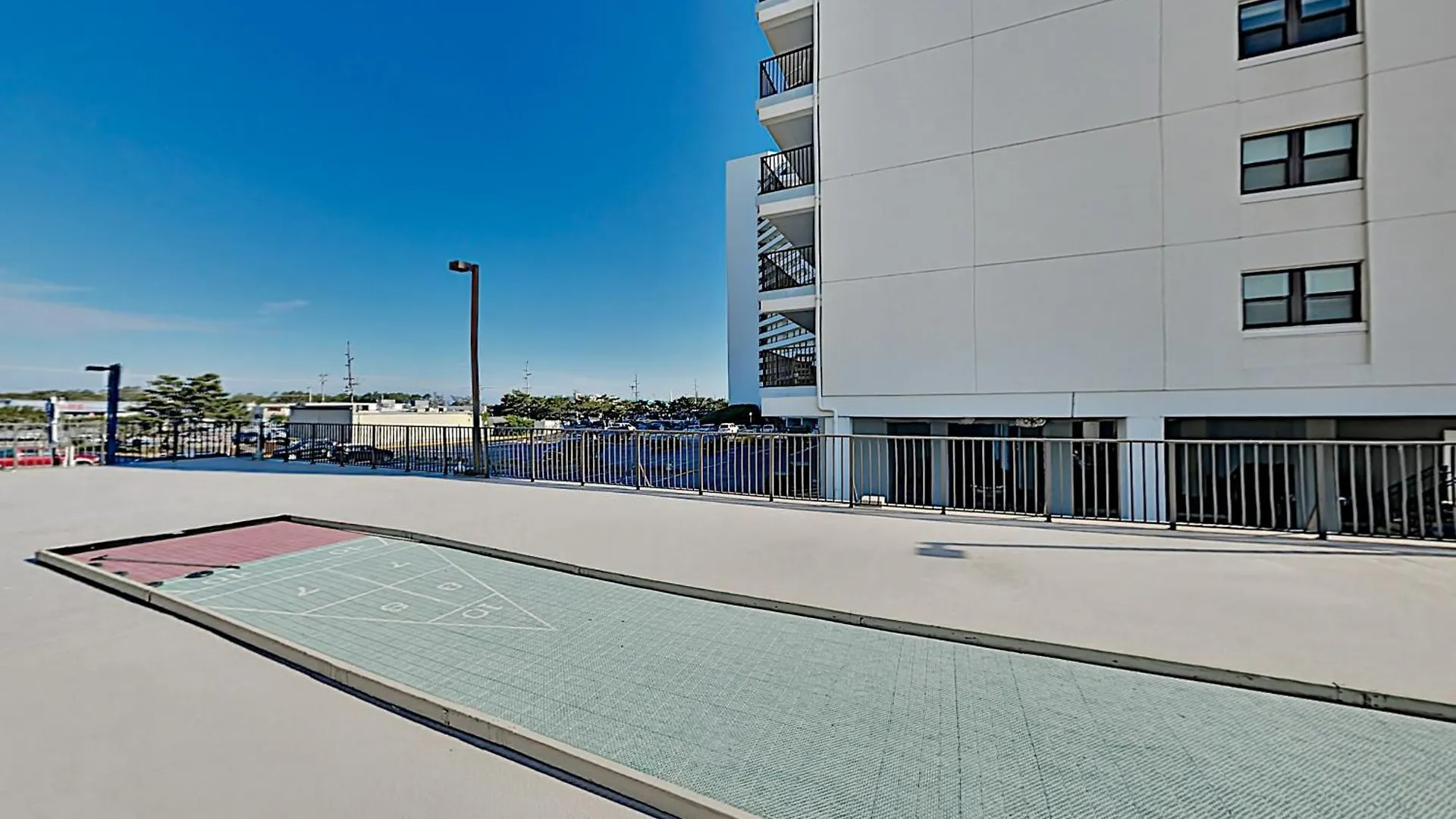 Apartment 9400 Bldg #401 *