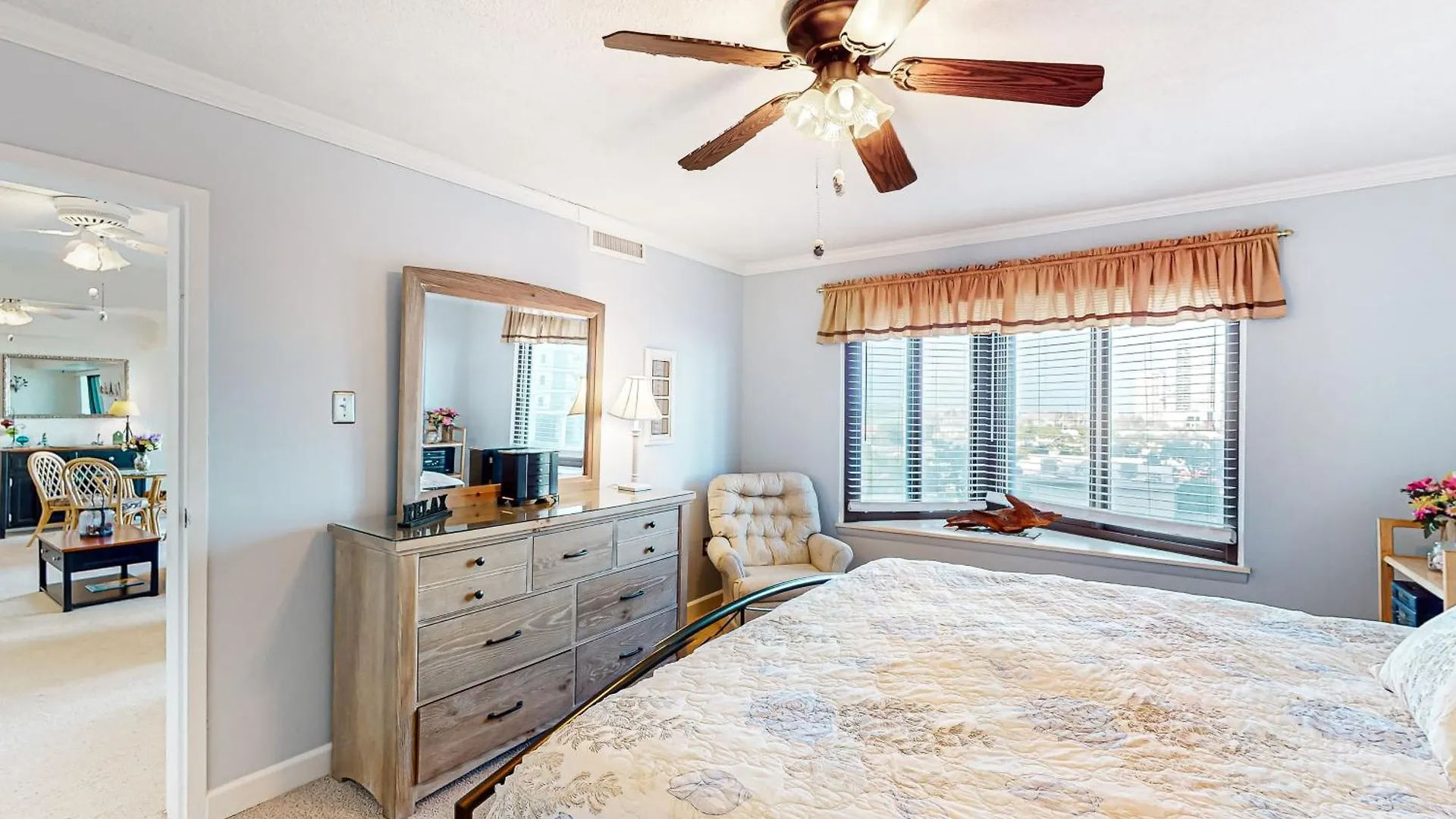 Apartment 9400 Bldg #401