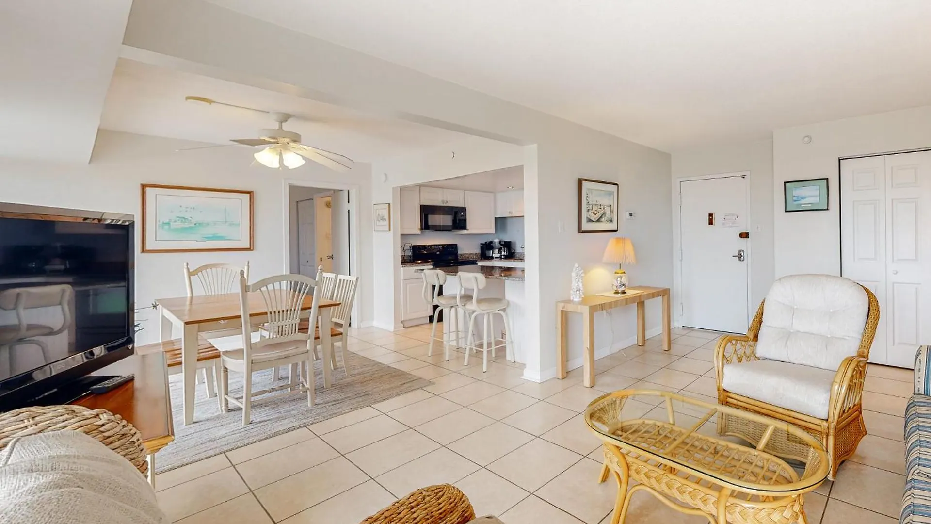 9400 Apartment