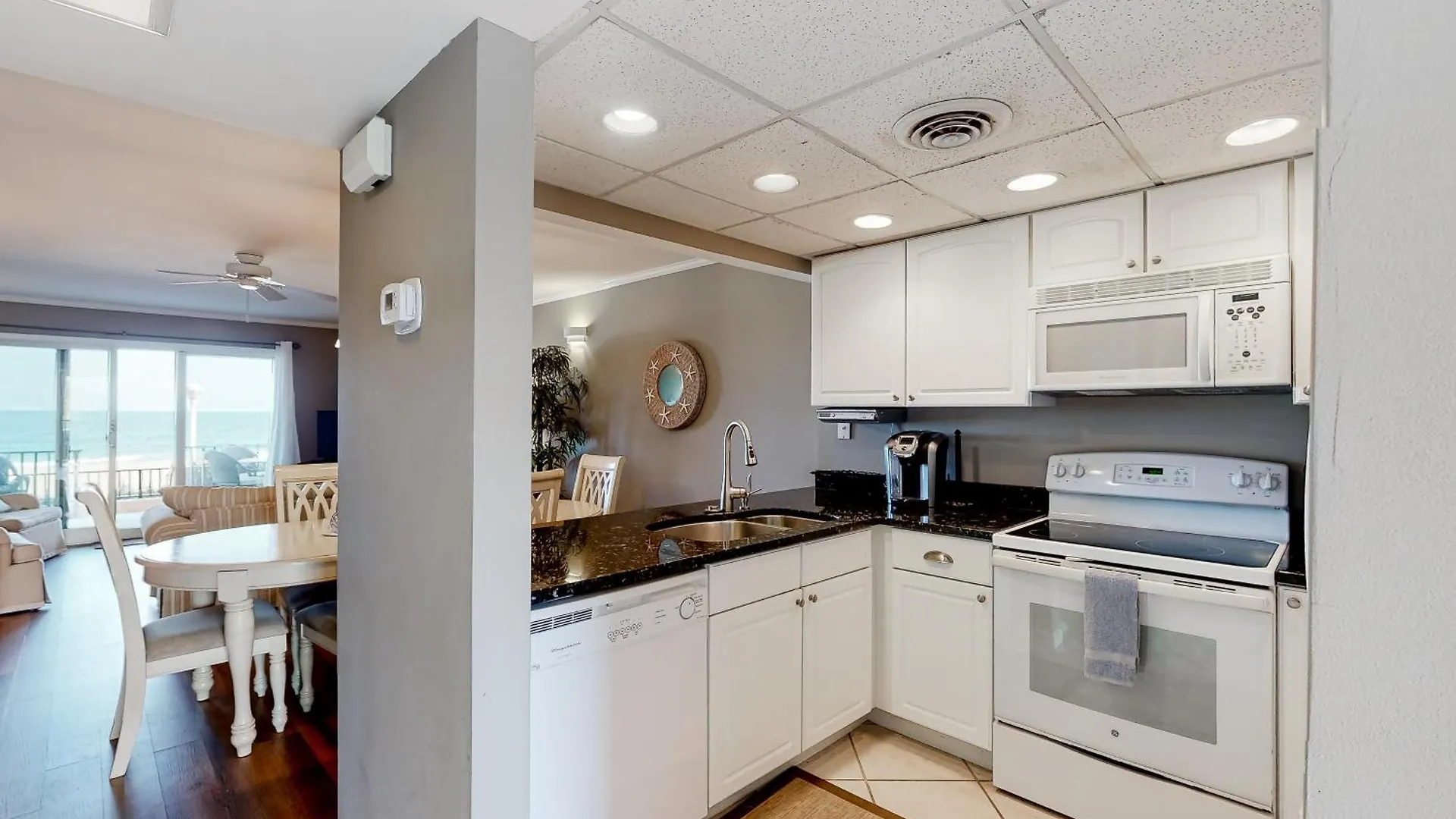 Ocean Hideaway Holiday home