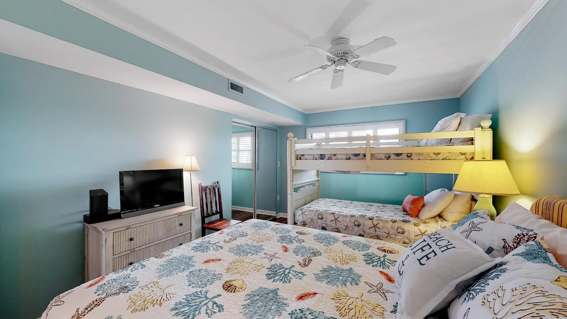Ocean Hideaway *