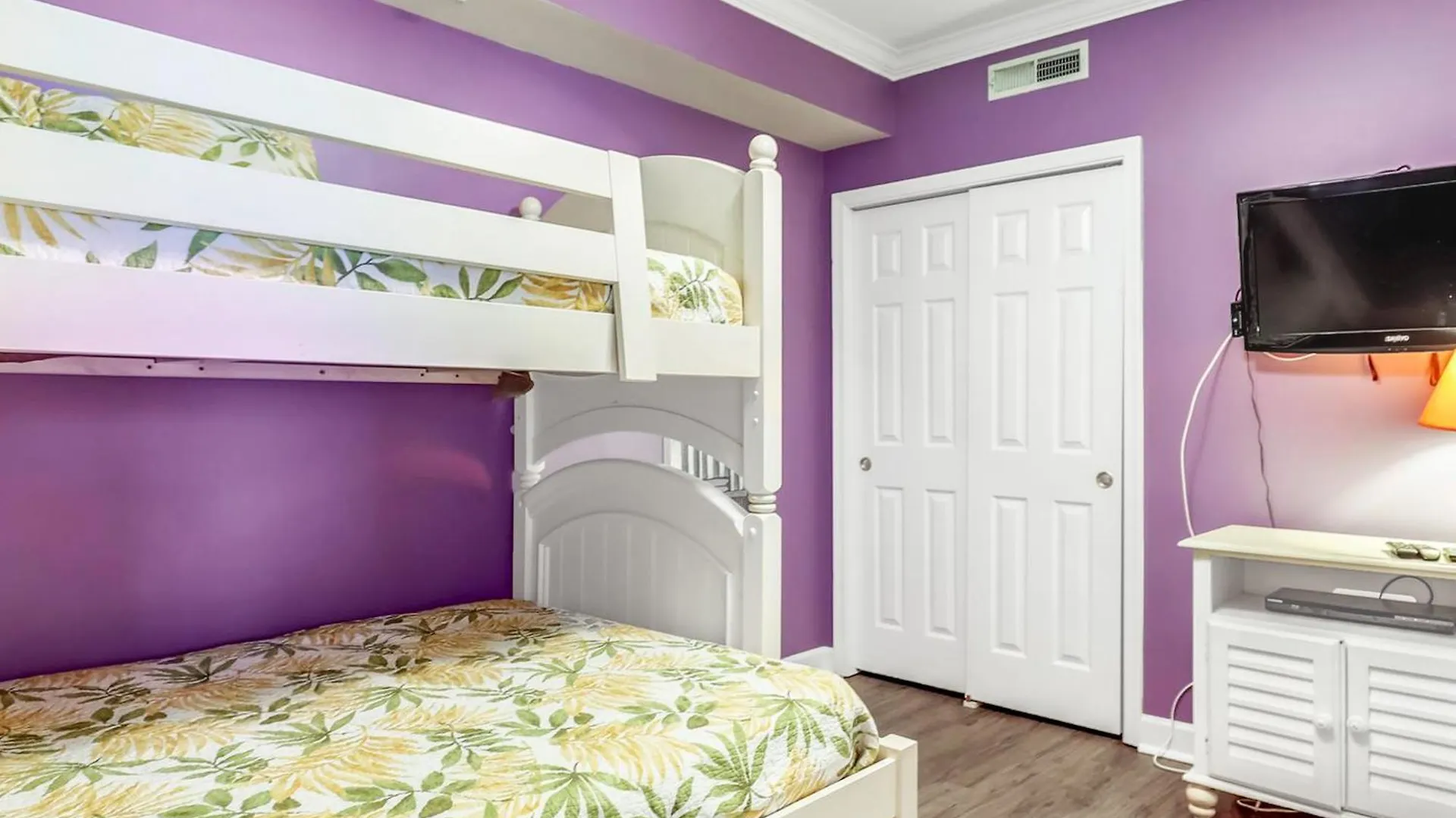 Holiday home Aventurra