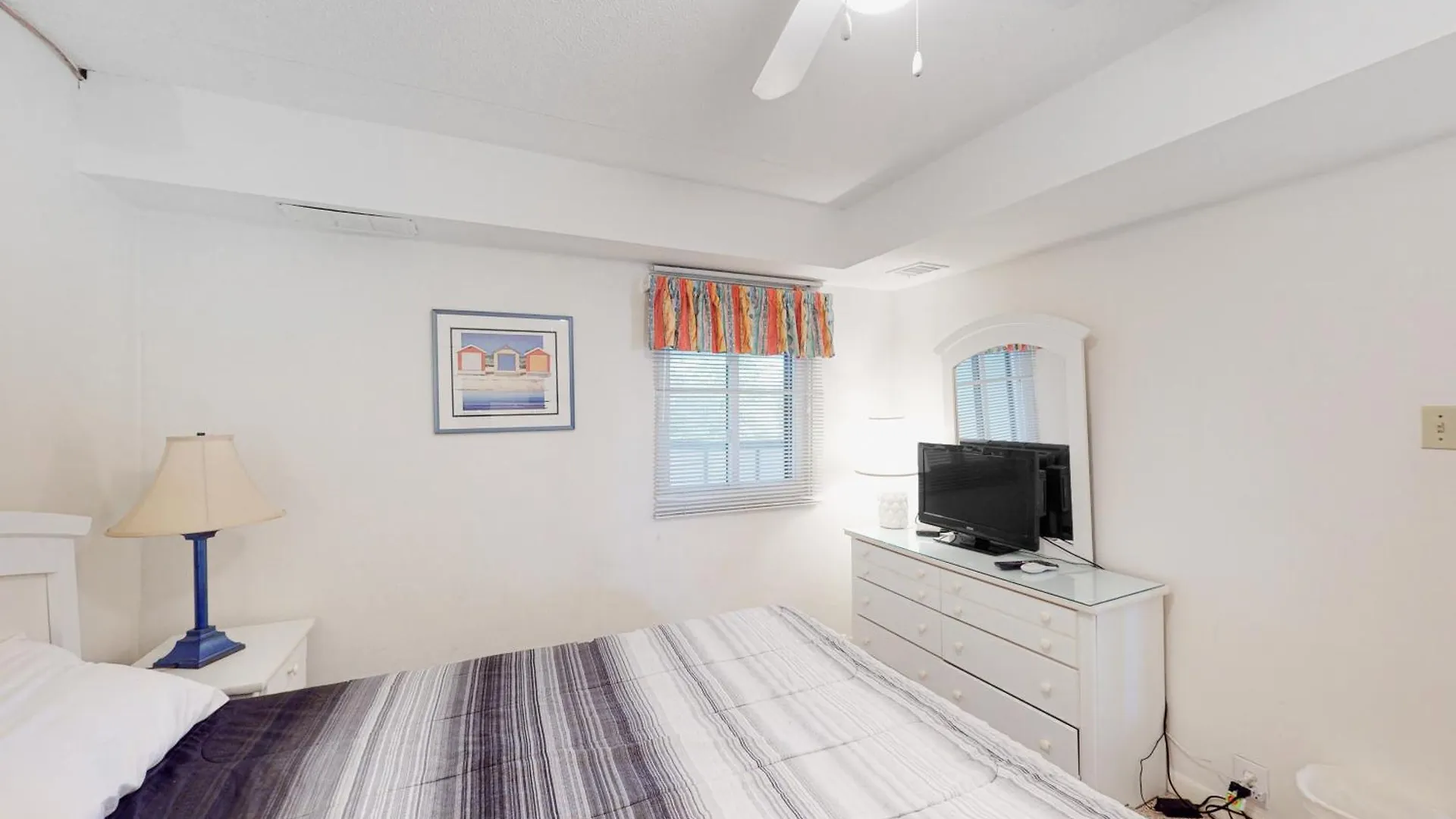 Sea Watch V Holiday home *