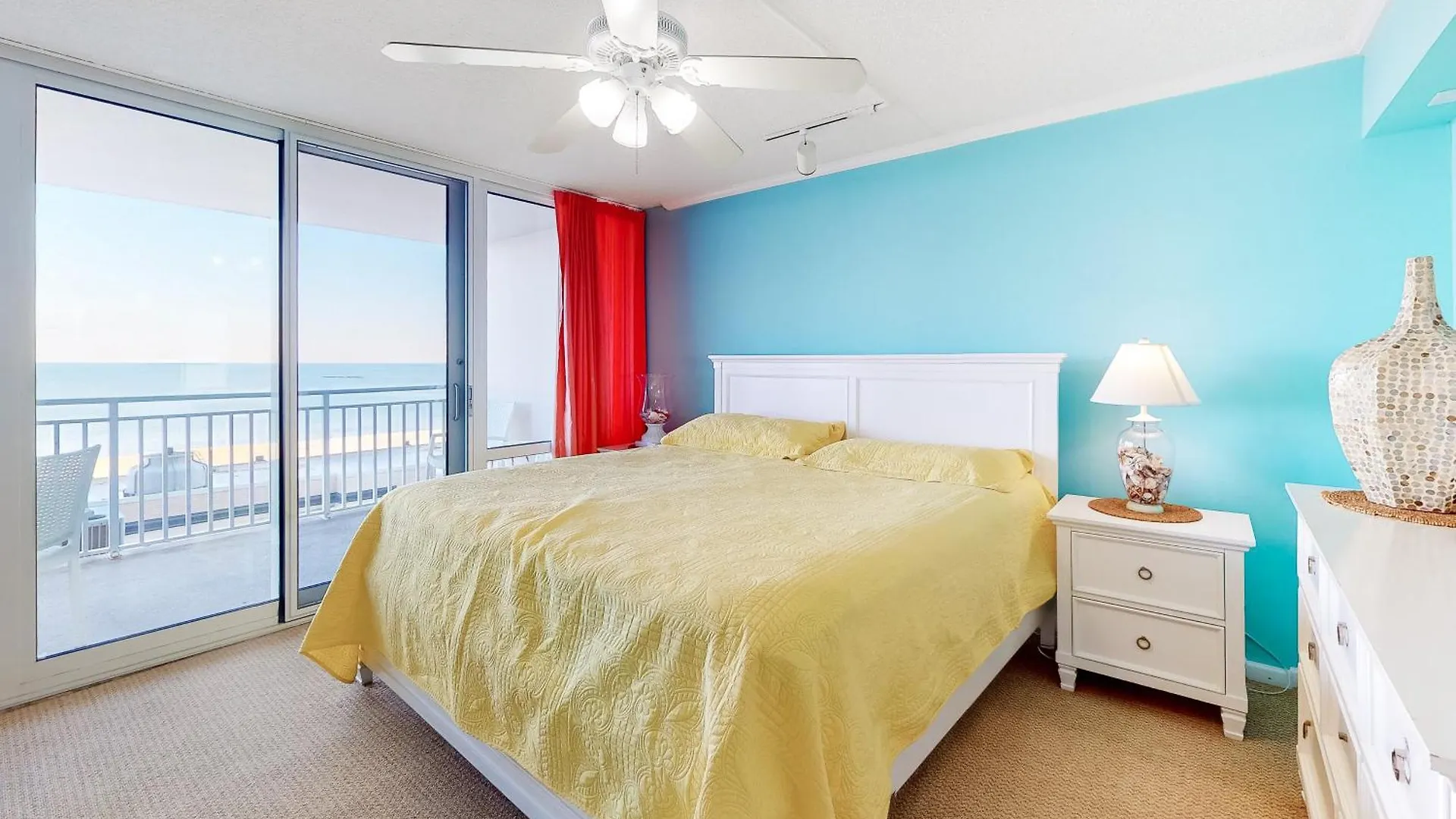 Apartment Carousel *