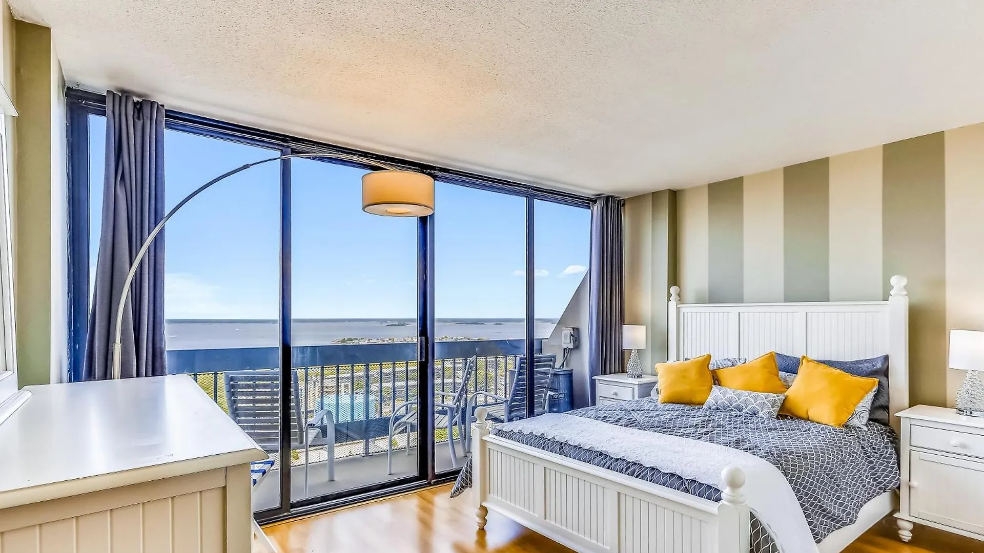 Holiday home Century 2