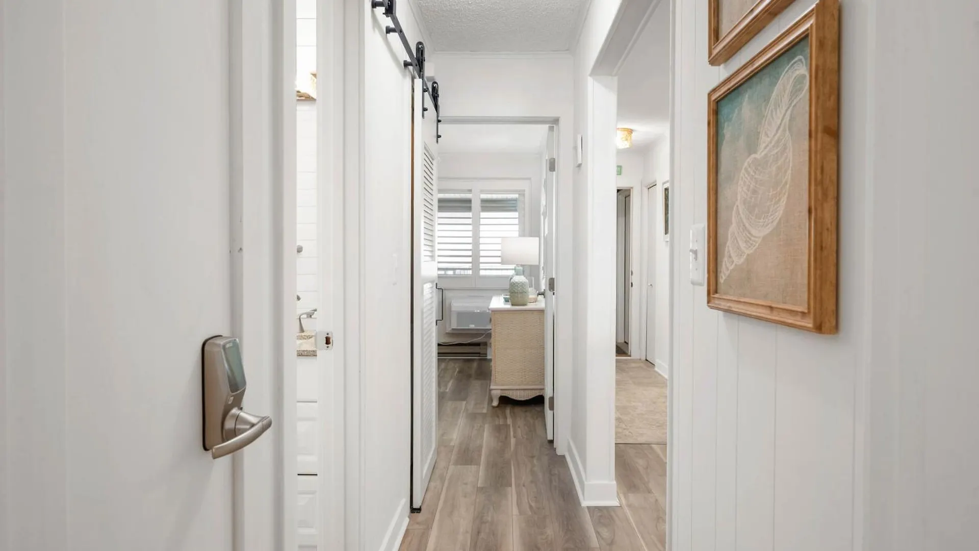 2 Bedroom Bayside With Pool In Ocmd *