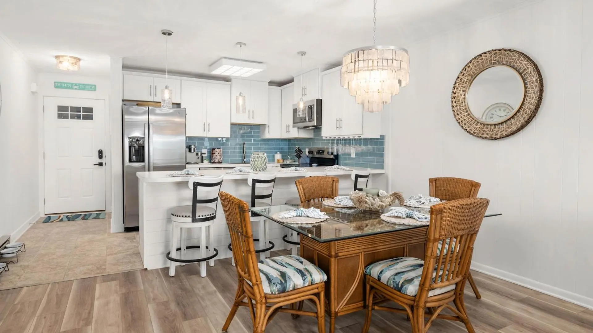 2 Bedroom Bayside With Pool In Ocmd Apartment