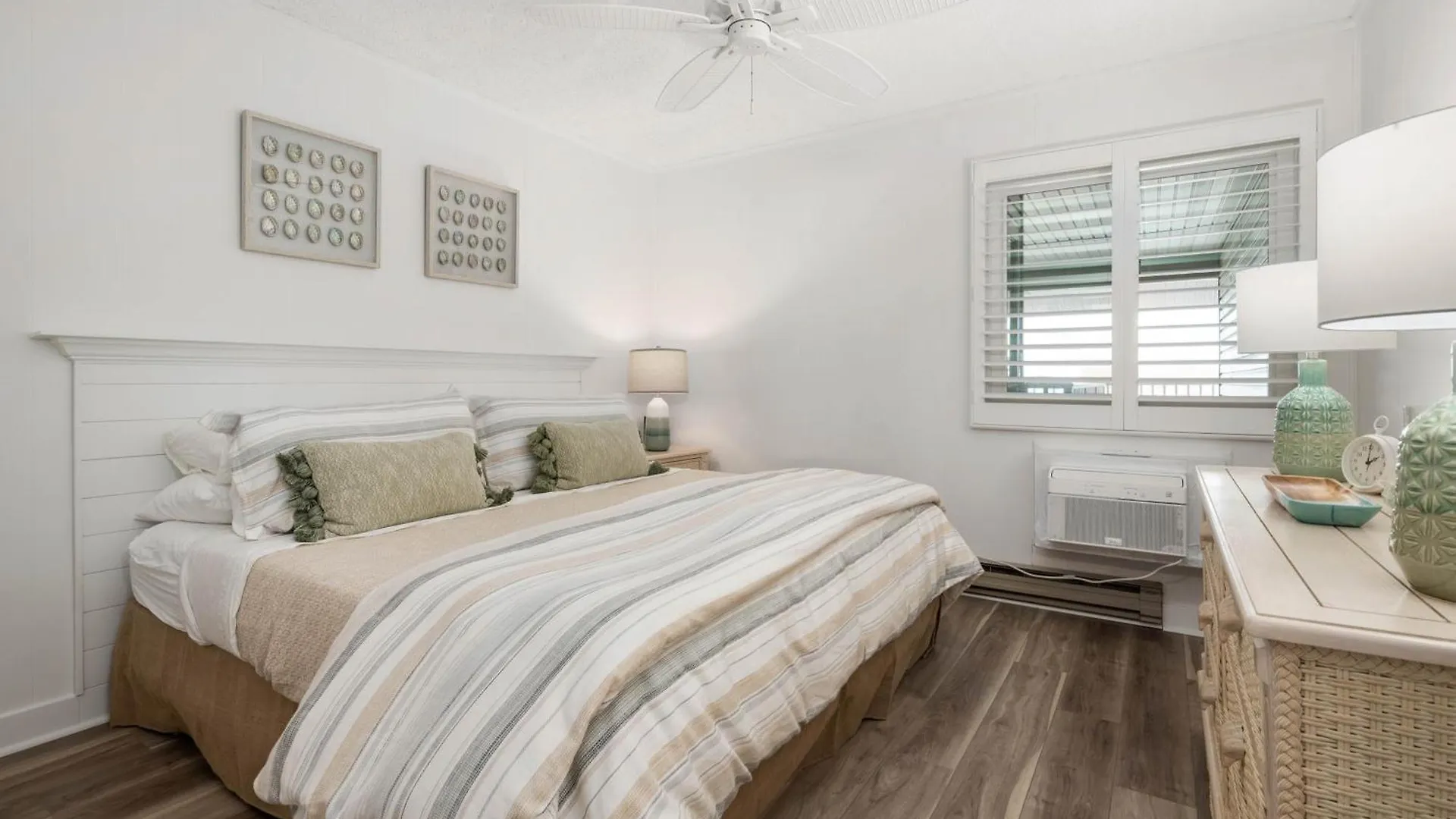 2 Bedroom Bayside With Pool In Ocmd